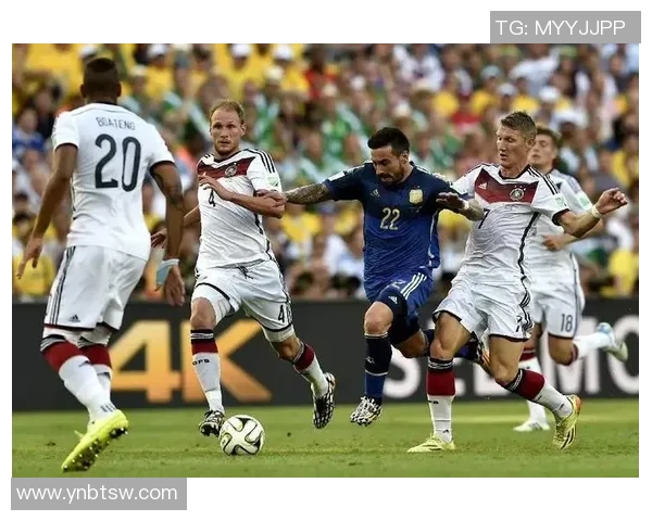 以世界足球球星配合展示团队协作与战术配合的创新教学模式研究